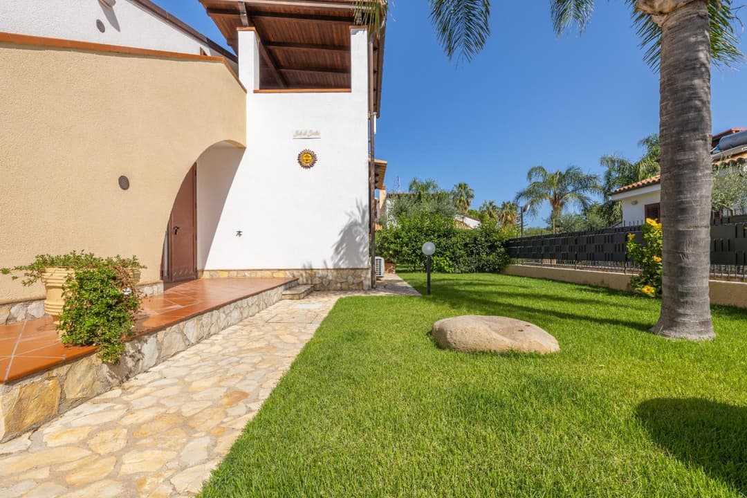 Arvilla's Houses — photo 1 of 1