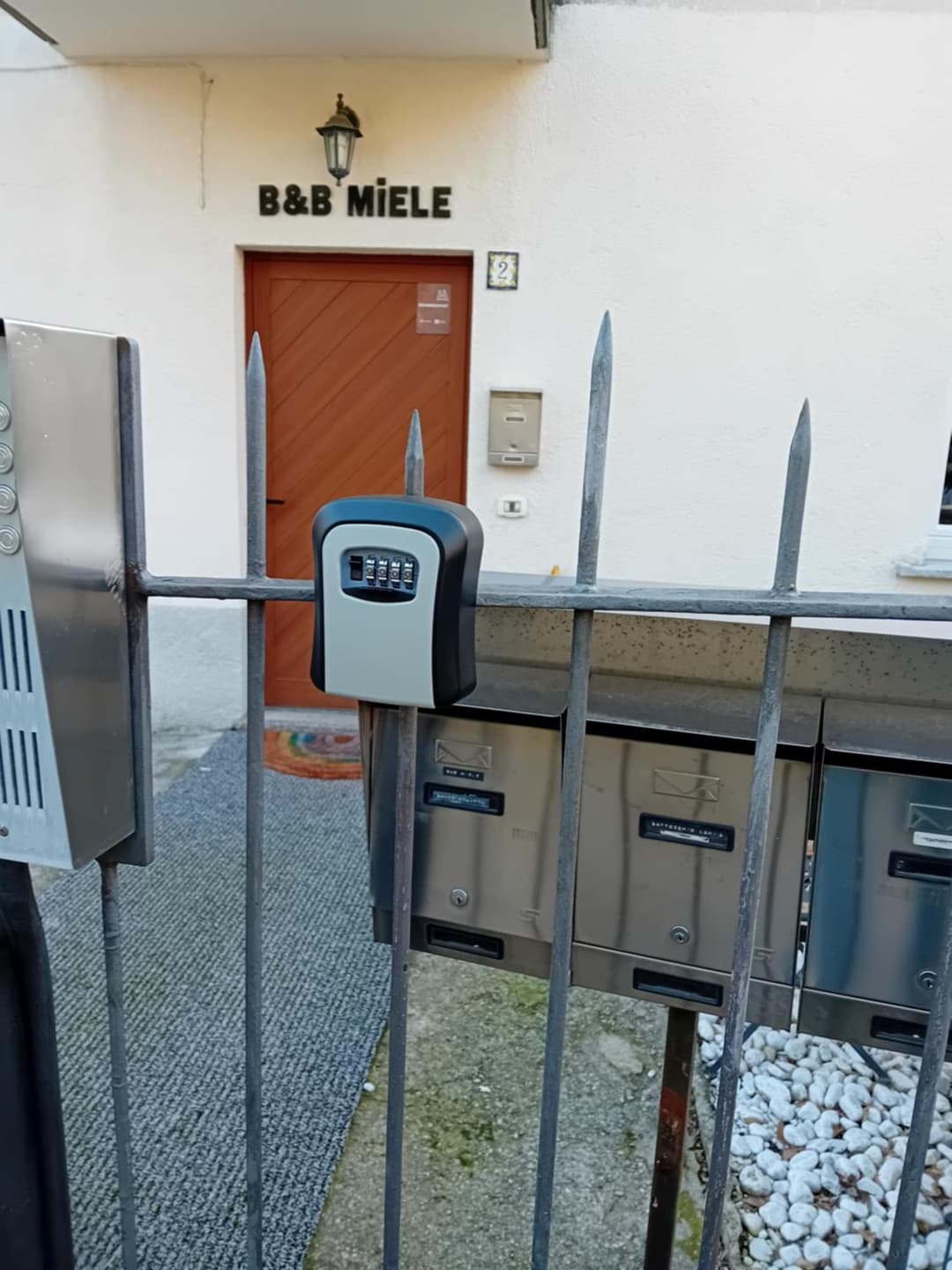 B&B Miele — photo 1 of 37