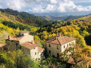 Bio Agriturismo Il Vigno - Adults Only - Farm To Table Food - Pool Sauna Nature - Wild Tuscan countryside - Your Place to Breathe