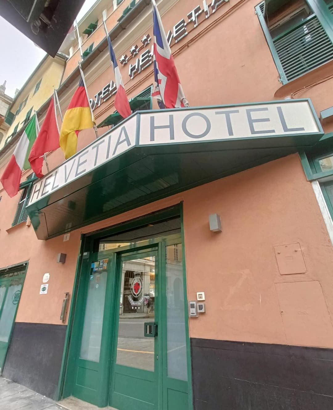 Hotel Helvetia — photo 1 of 79