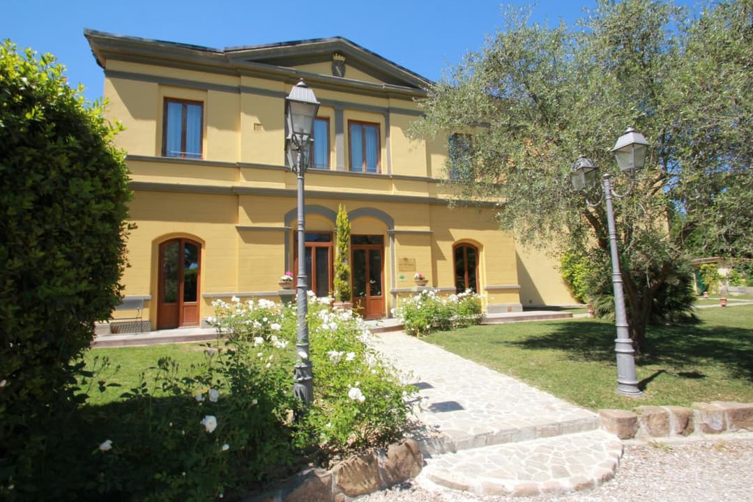 Hotel Villa Betania — photo 1 of 44