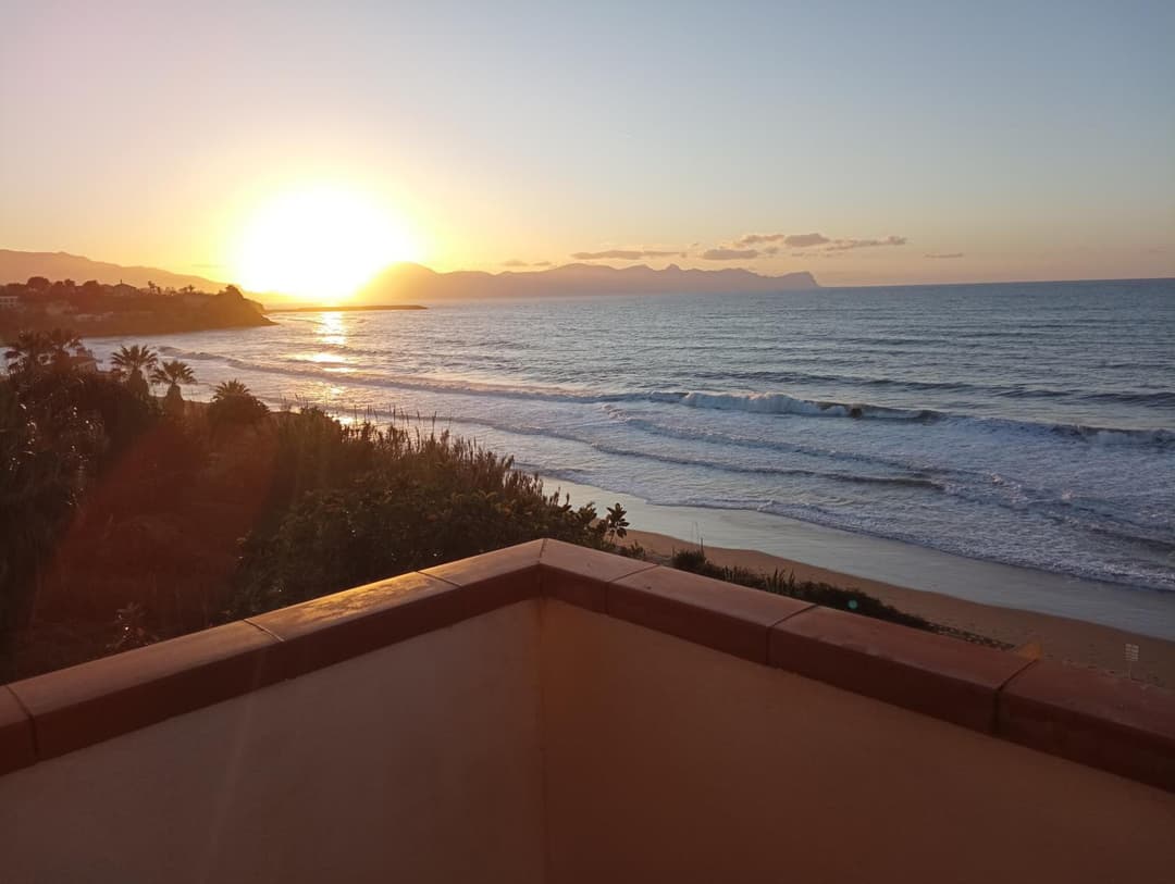 LA FINESTRA SUL MARE — photo 1 of 1