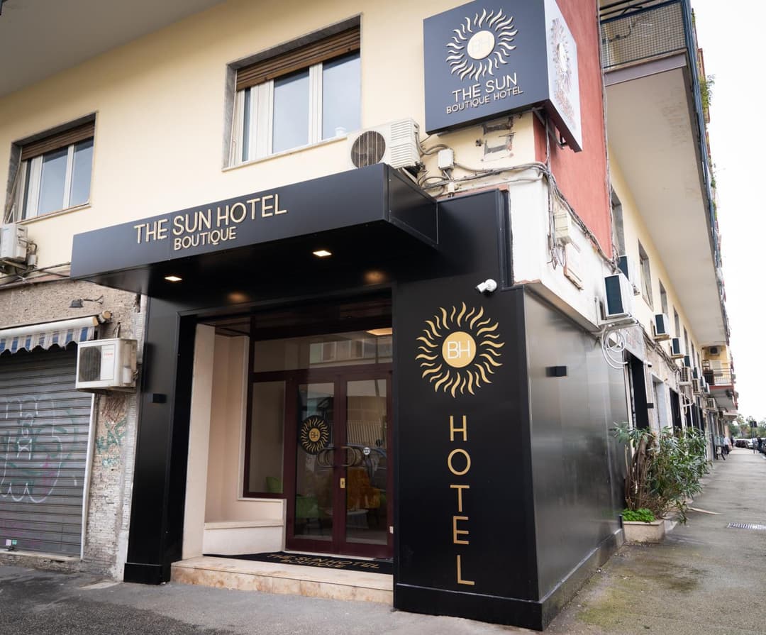 THE SUN HOTEL BOUTIQUE NAPOLI — photo 1 of 1
