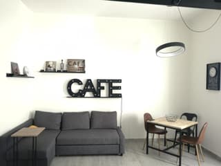 AJ Lux Apartments