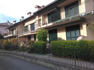 lago dorato