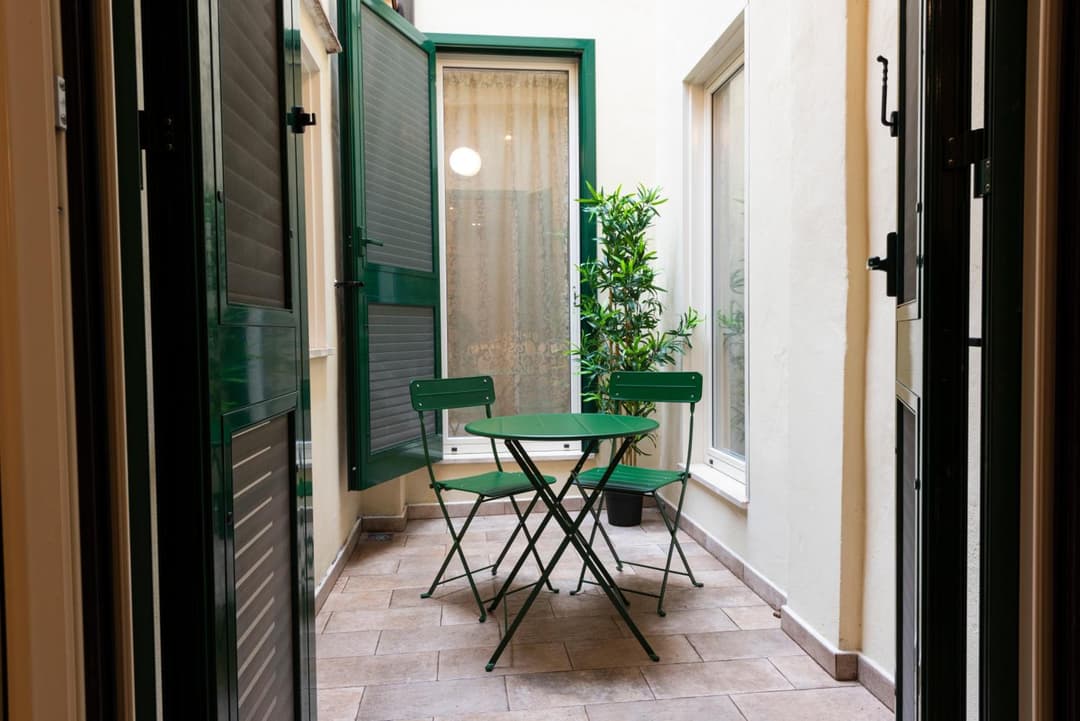 Mercato Contemporary Apartment by Mmega — photo 1 of 1