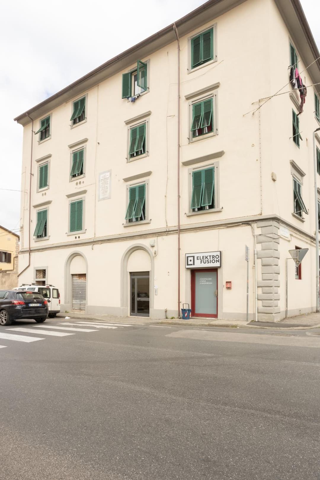 Ponte per la Sardegna e la Corsica dalla Toscana Family Apartment private parking — photo 1 of 53
