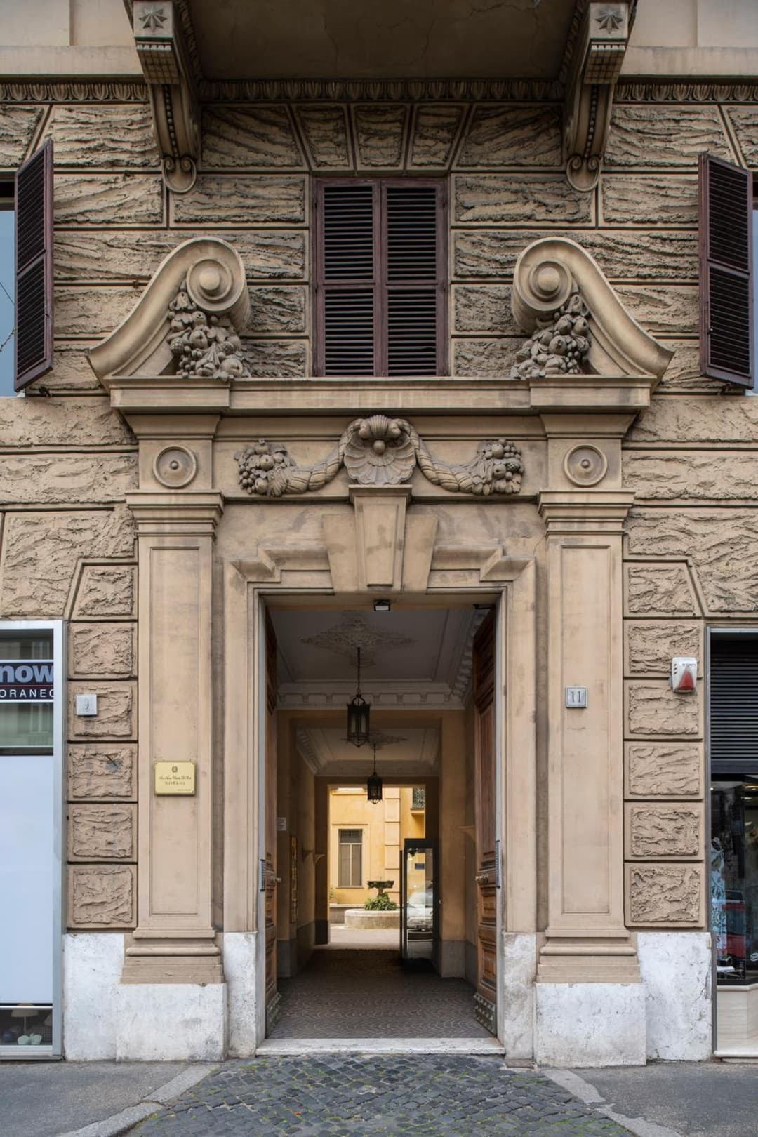 Sky Blue Place Rome — photo 1 of 1