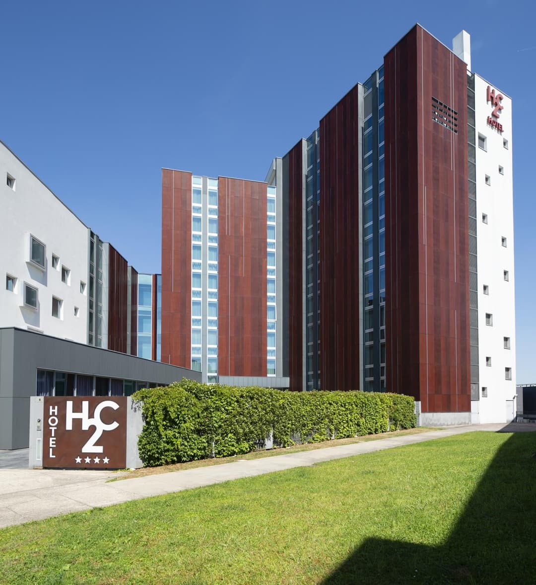H2C Hotel Milanofiori — photo 1 of 1