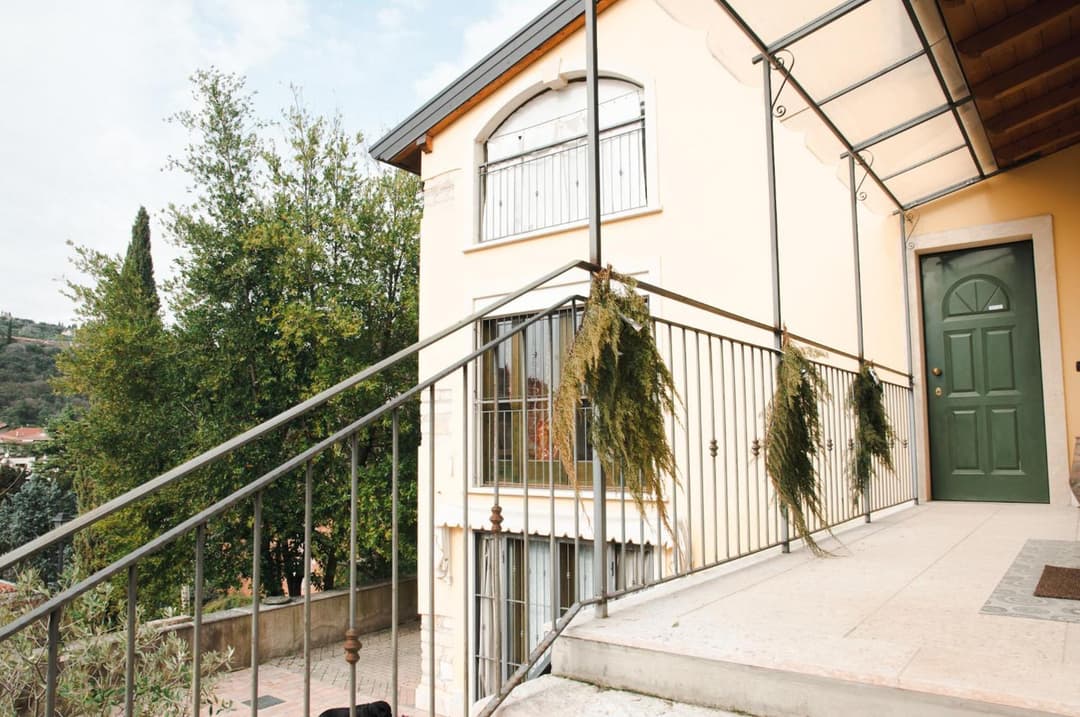 Casale Manzoni — photo 1 of 111