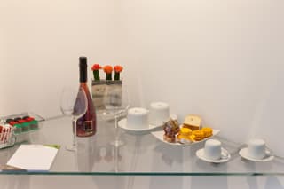 Estate4home - Surreo Luxury Apartment