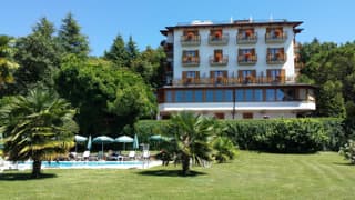 Hotel Diana
