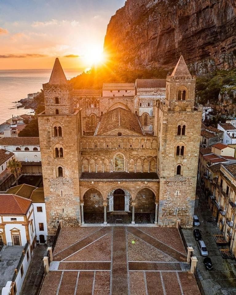 House Cefalù 1915 — photo 1 of 1