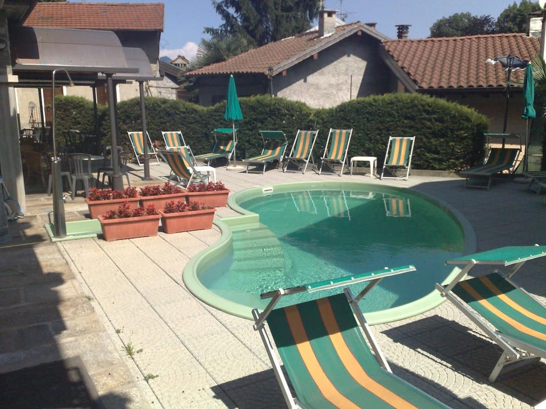 azalea apartments domo2 — photo 1 of 13