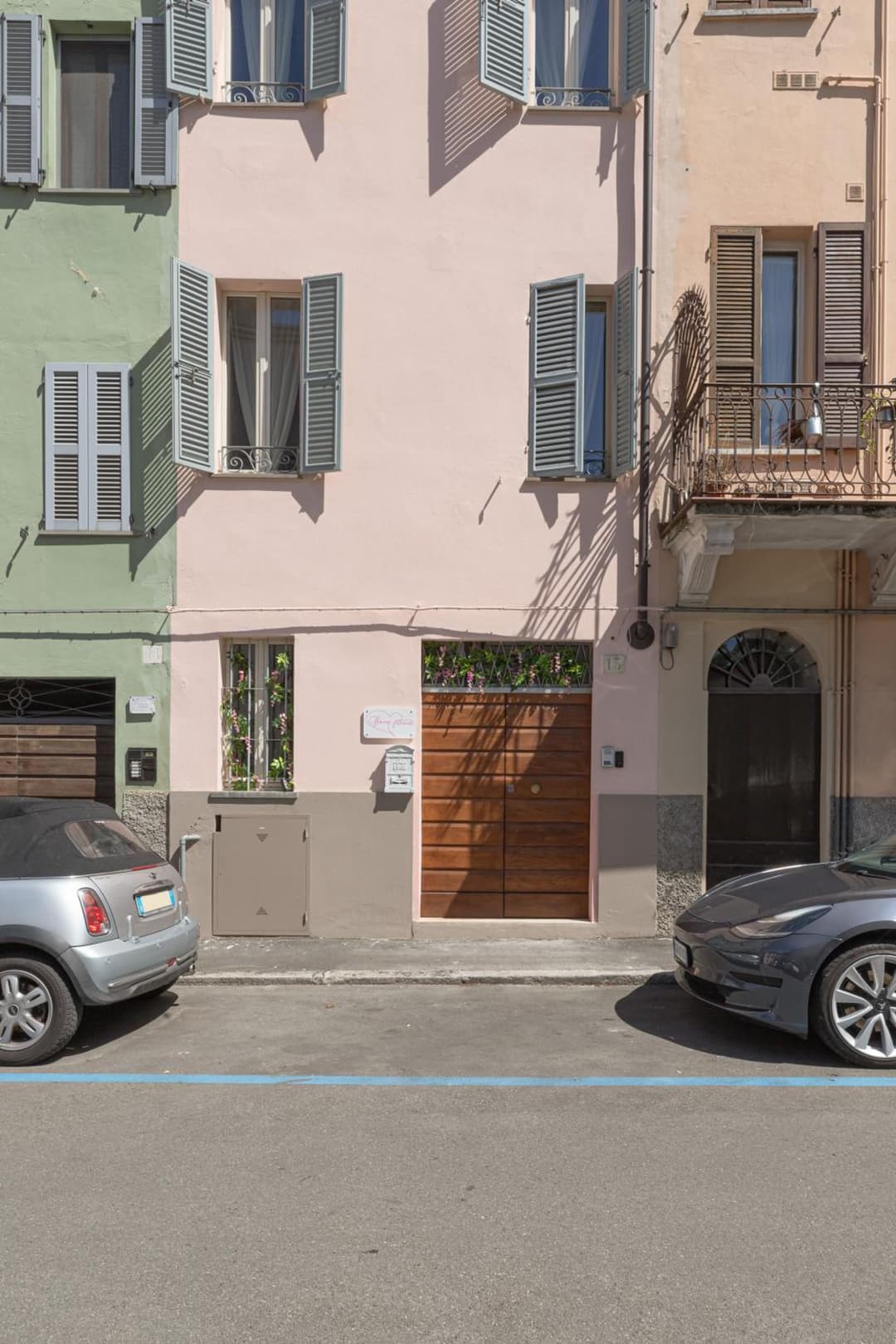 GLAM PARMA — photo 1 of 131