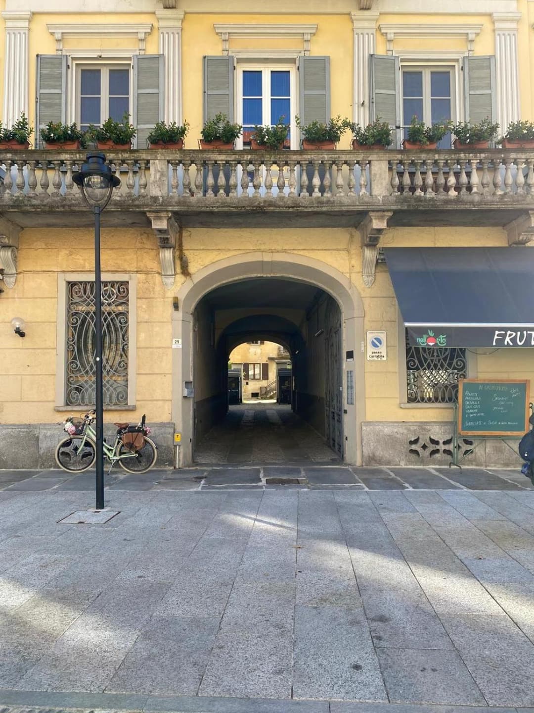 Mantellini 2B — photo 1 of 1
