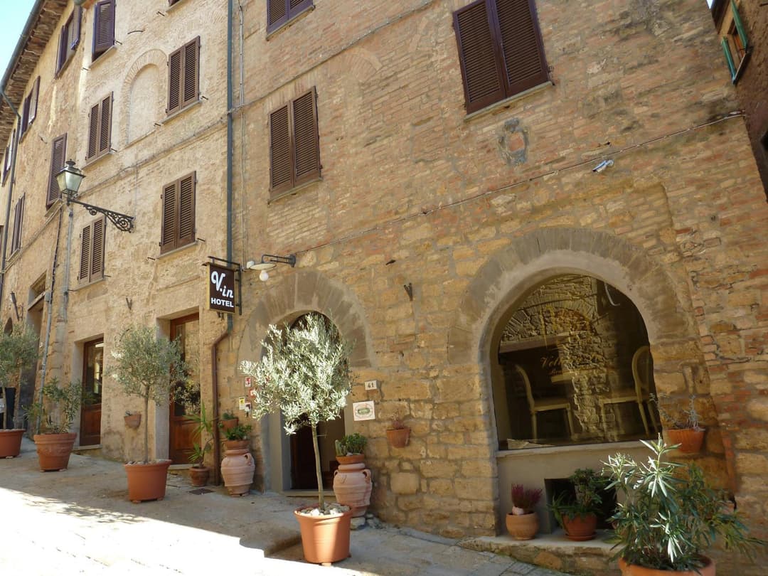 Hotel Volterra In Superior — photo 1 of 1
