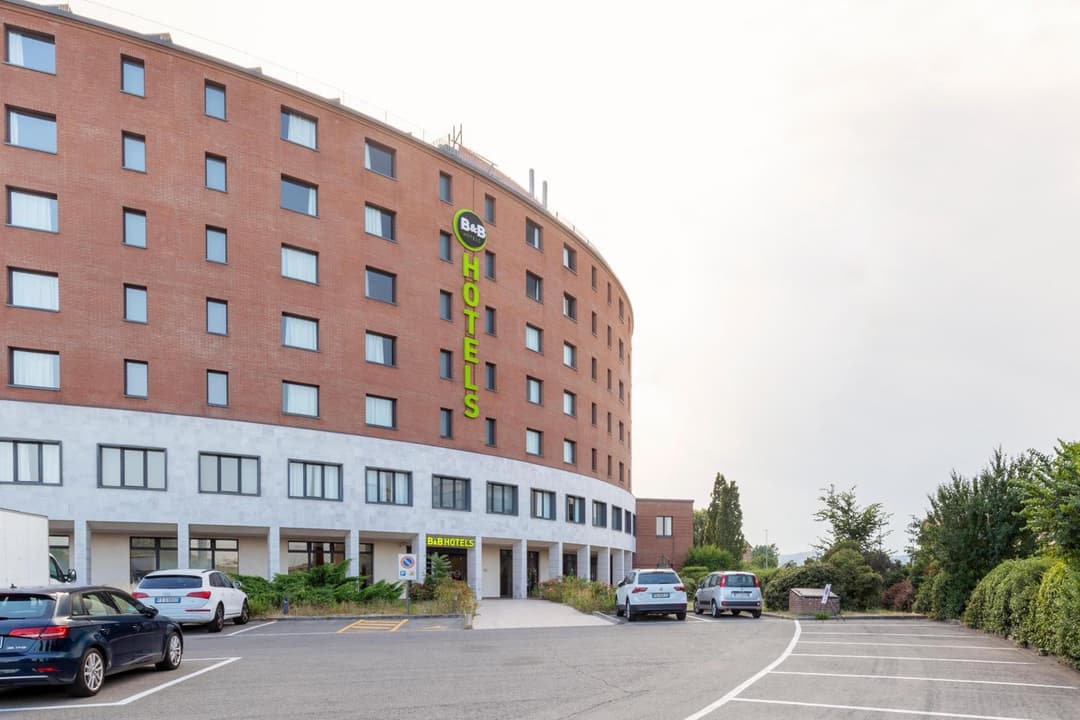 B&B Hotel Sassuolo — photo 1 of 47