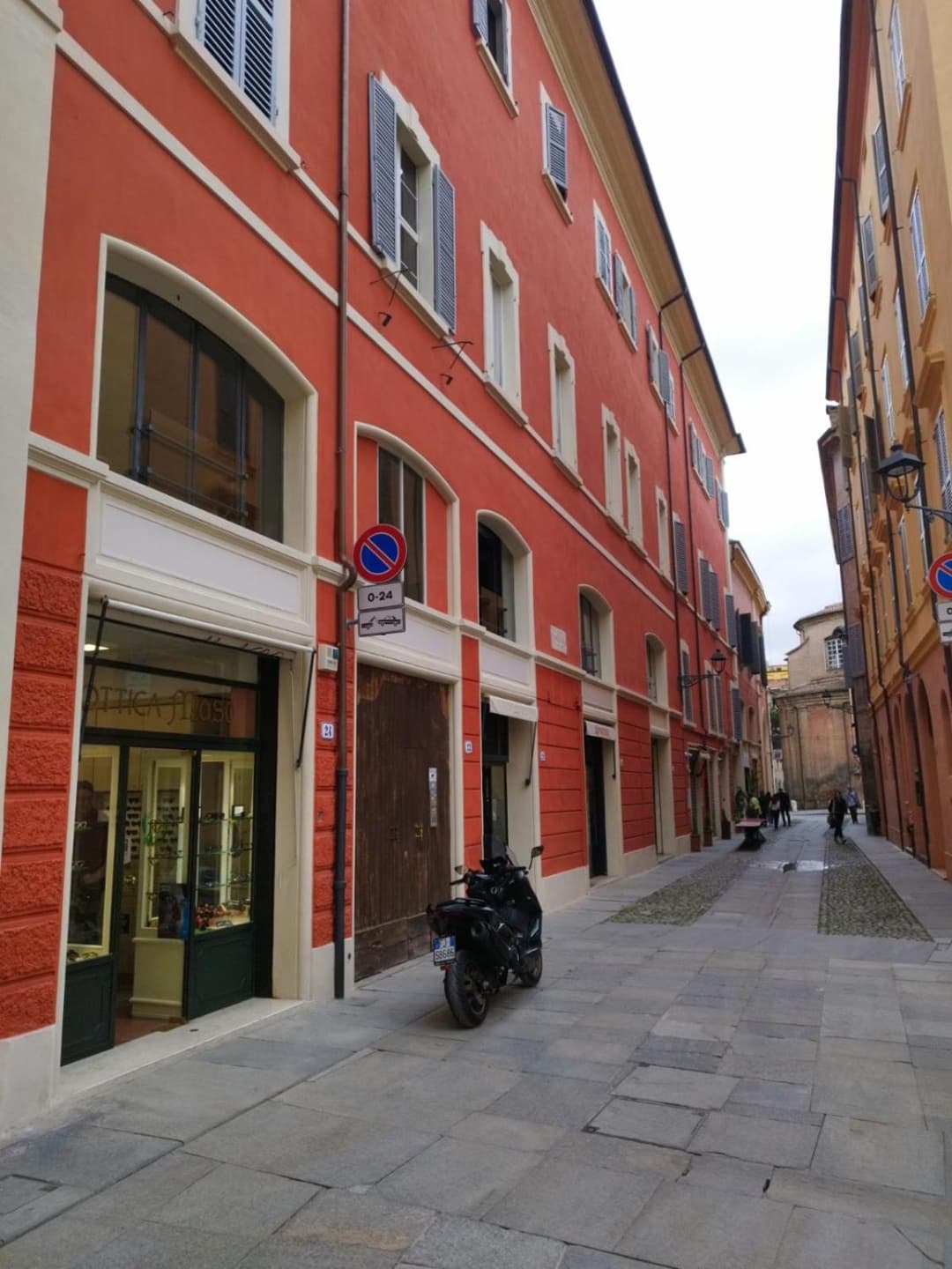 Badia — photo 1 of 1