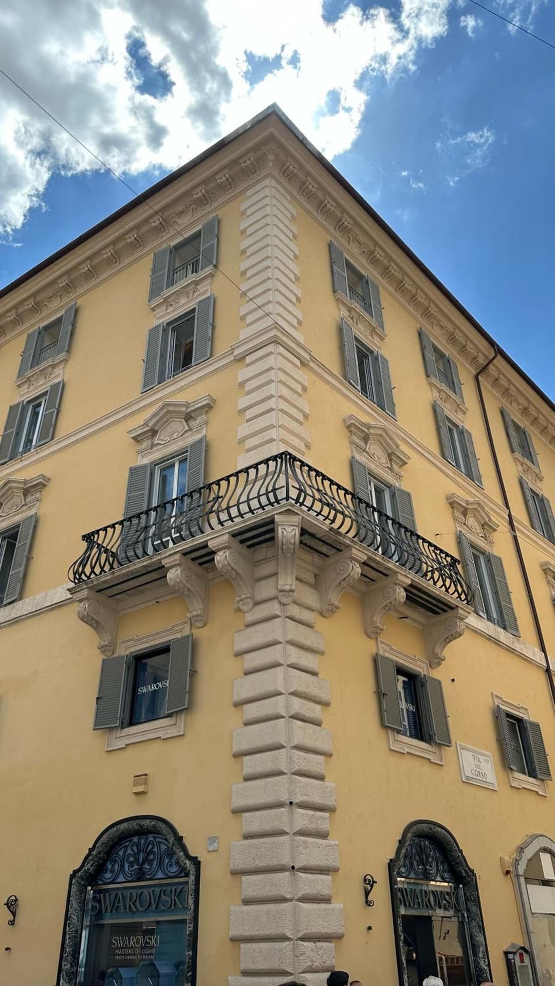 Palazzo Goldoni Condotti Collection — photo 1 of 1