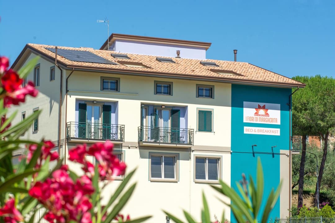 I Fiori di Margherita Luxury B&B — photo 1 of 56