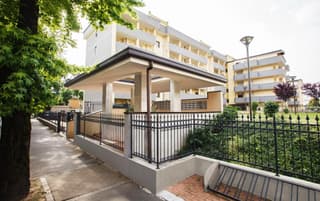 HQ Aparthotel Milano Inn - Smart Suites