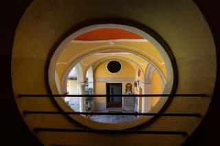Casa Vittoria - ISOLA District