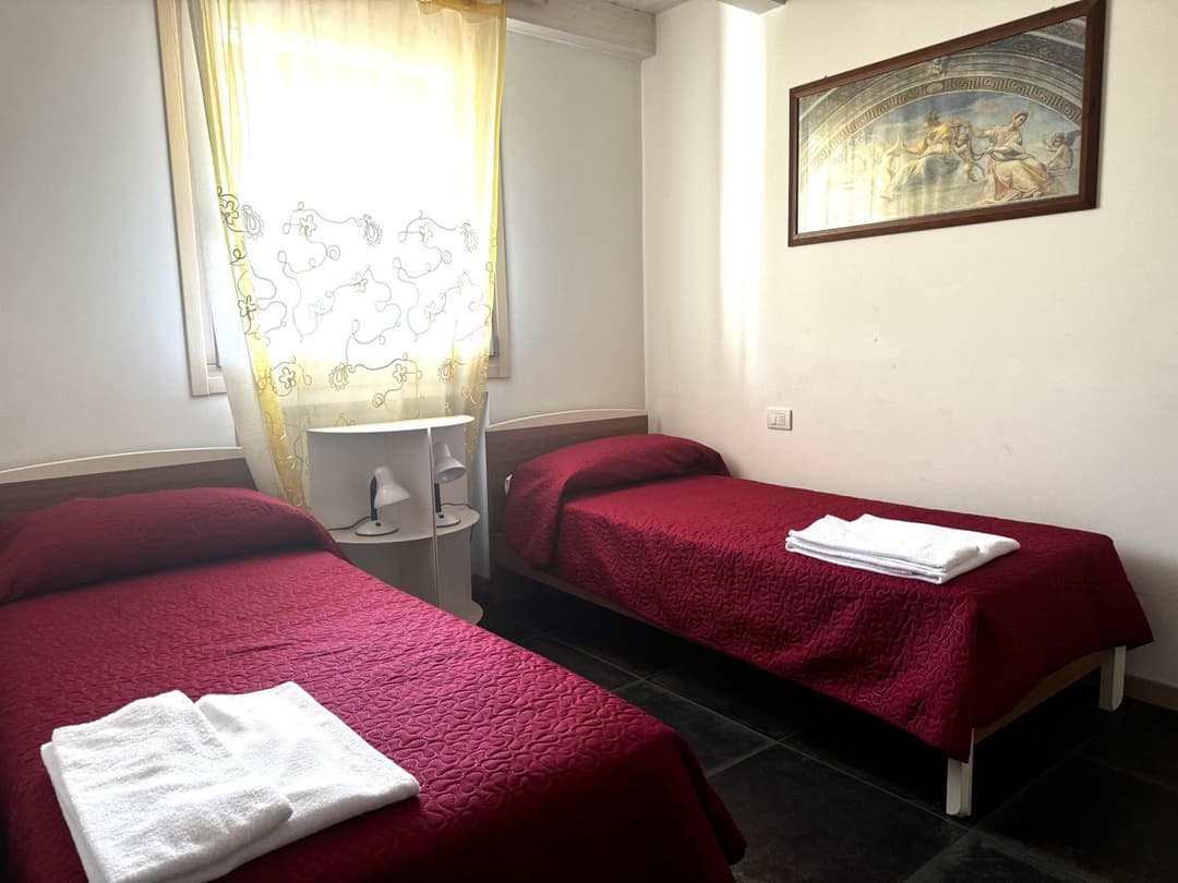 Casa Vacanze IL PORTICCIOLO - Manerba del Garda — photo 1 of 15