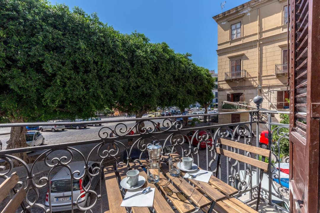 Loft Piazza Marina By DomuSicily — photo 1 of 1