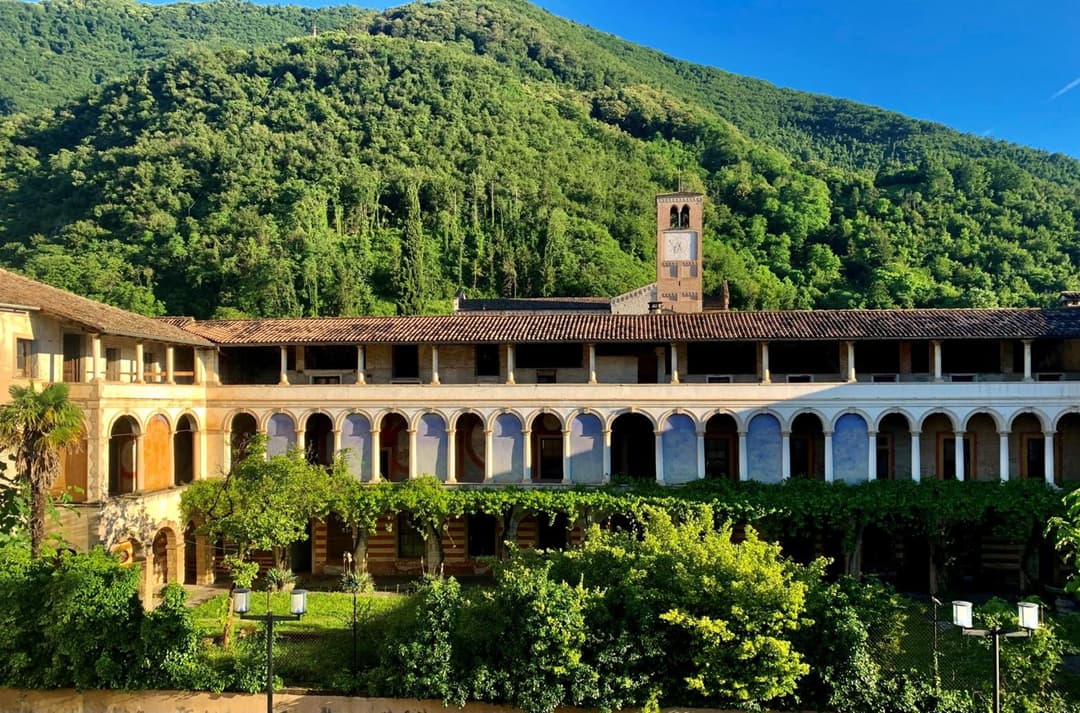 Charming Hotel dei Chiostri — photo 1 of 1