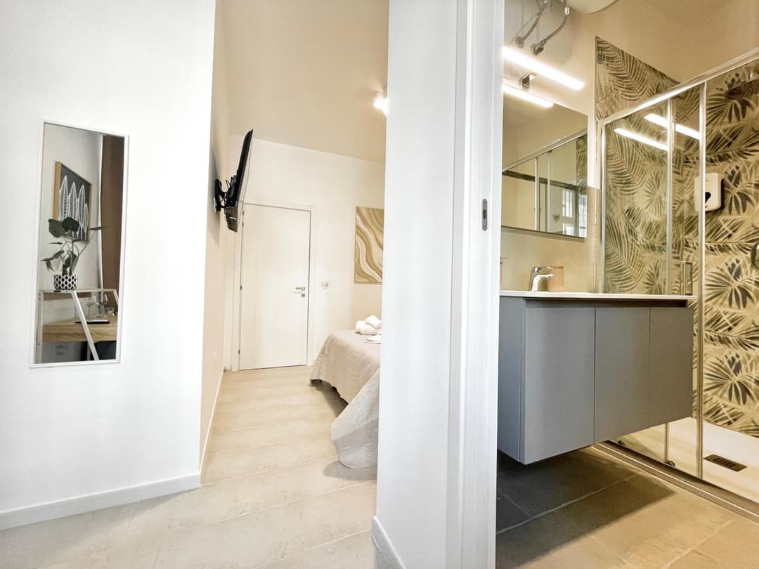 Barirooms - Murat Suites — photo 1 of 1