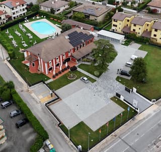 Hotel Residence - Il Giardino del Cigno