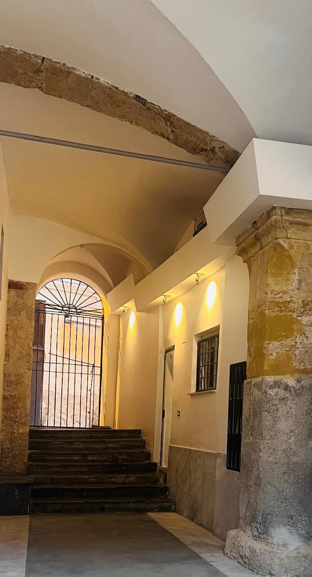 La Casetta Paternò “Nel Cuore Pulsante di Palermo” — photo 1 of 25