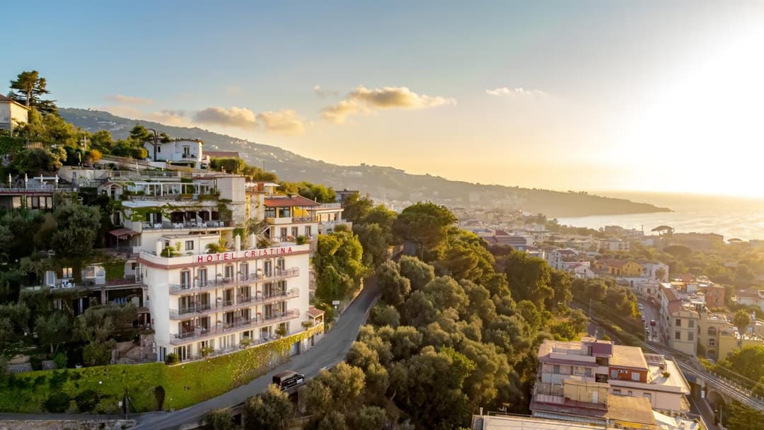Hotel Cristina — photo 1 of 1