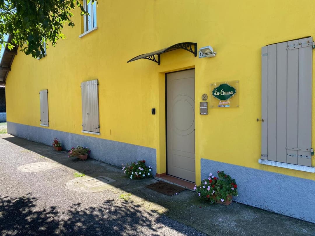 LA CHIUSA Bed and Breakfast — photo 1 of 1