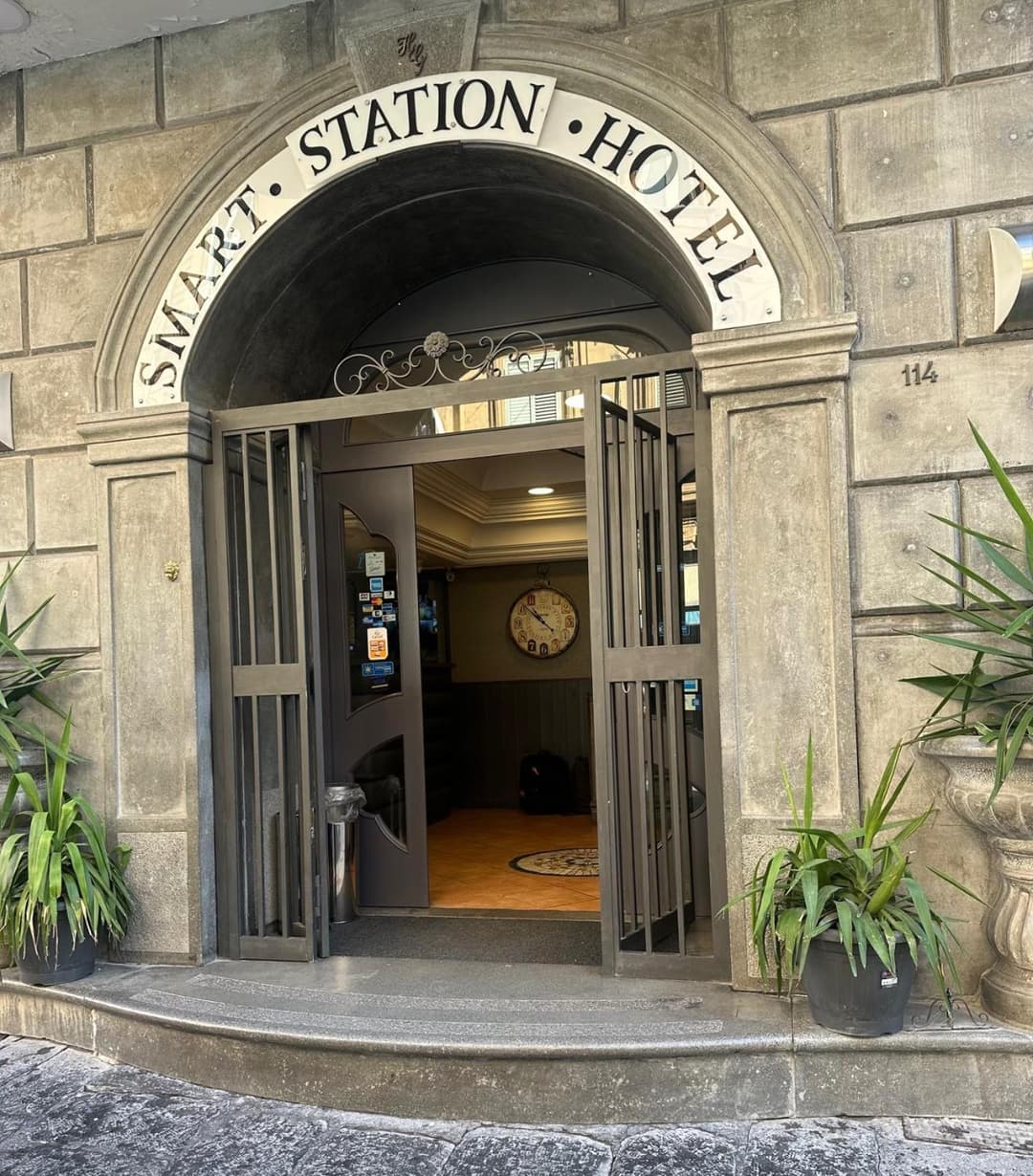 Smart Station Hotel — photo 1 of 1