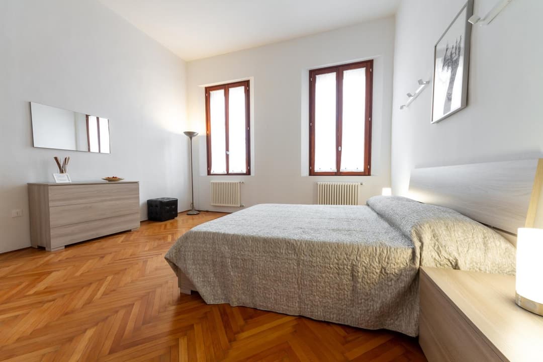TONIOLO VENICE ROOMS — photo 1 of 1