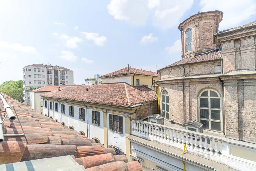 GuestHost - Palazzo Saluzzo Paesana Beautiful Flat — photo 1 of 1