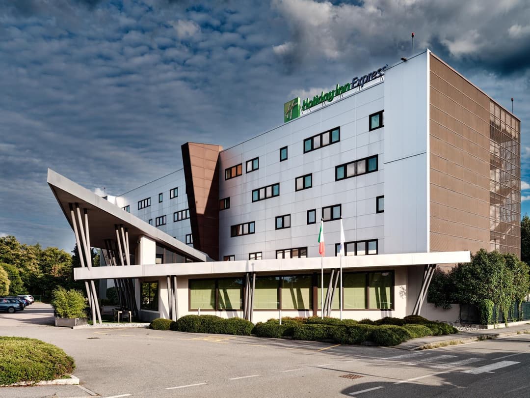 Holiday Inn Express Milan-Malpensa Airport by IHG — photo 1 of 1