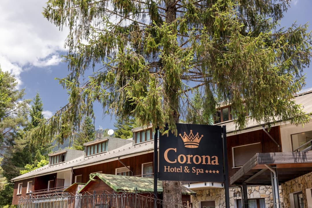 Hotel Corona — photo 1 of 1