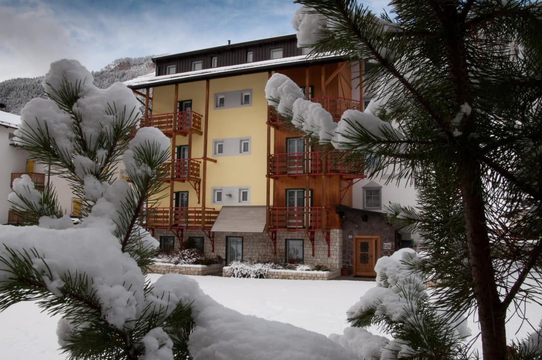 Appartamenti Residence La Roggia — photo 1 of 48