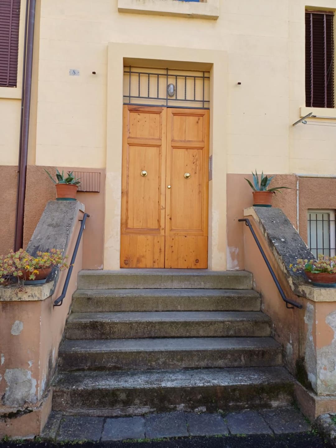 Affaccio su Siena,vicino al centro, con garage — photo 1 of 1