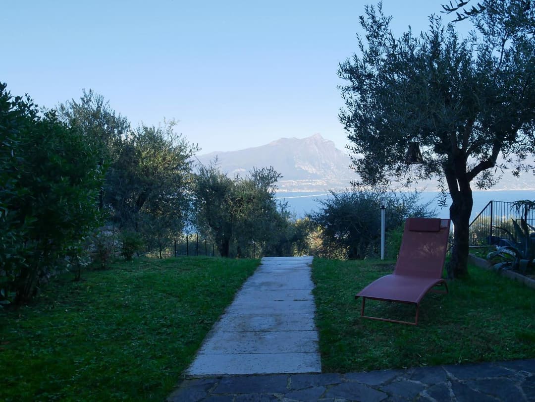 RedHouse Benaco — photo 1 of 64