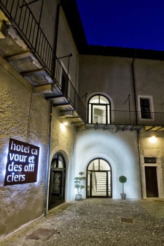 Hotel Cavour Et Des Officiers