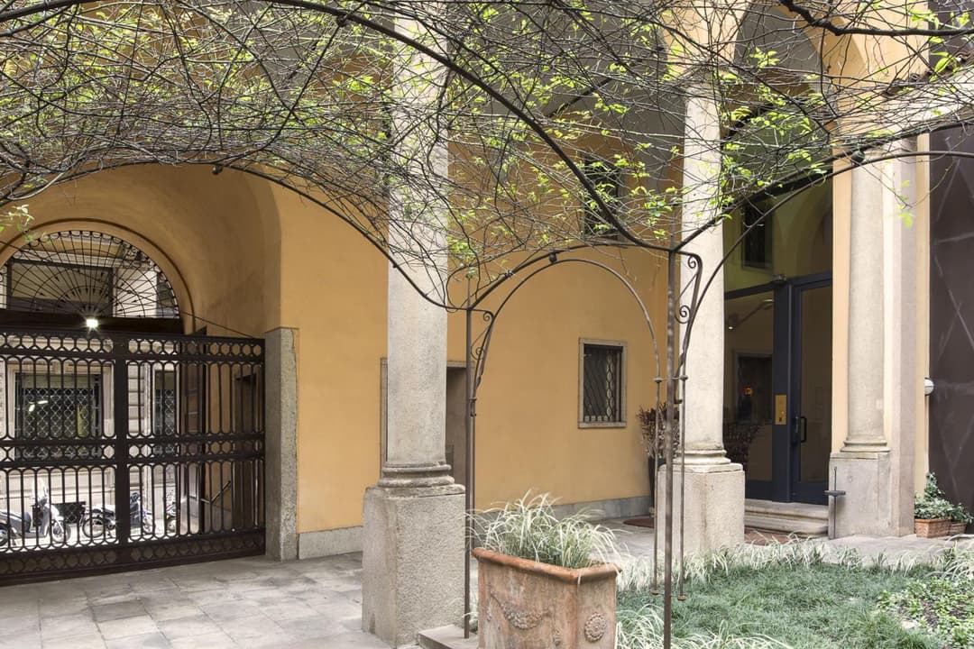 Numa Milan Camperio — photo 1 of 1