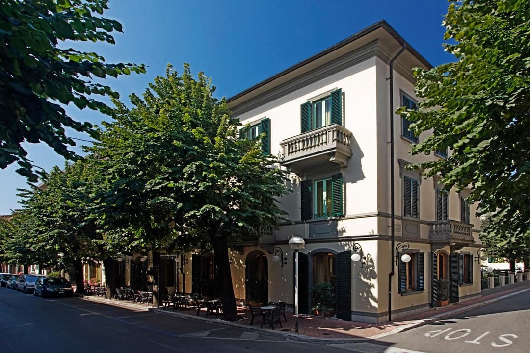 Hotel Da Vinci — photo 1 of 72