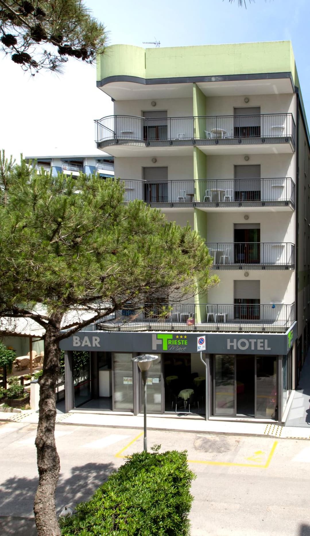 Hotel Trieste Mare — photo 1 of 52