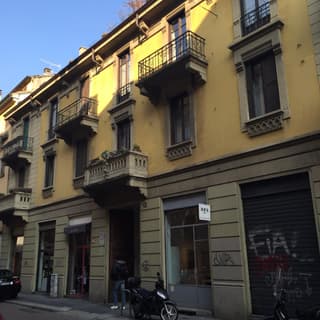 V12 Design Apartments