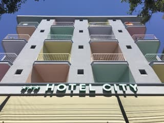 Hotel City