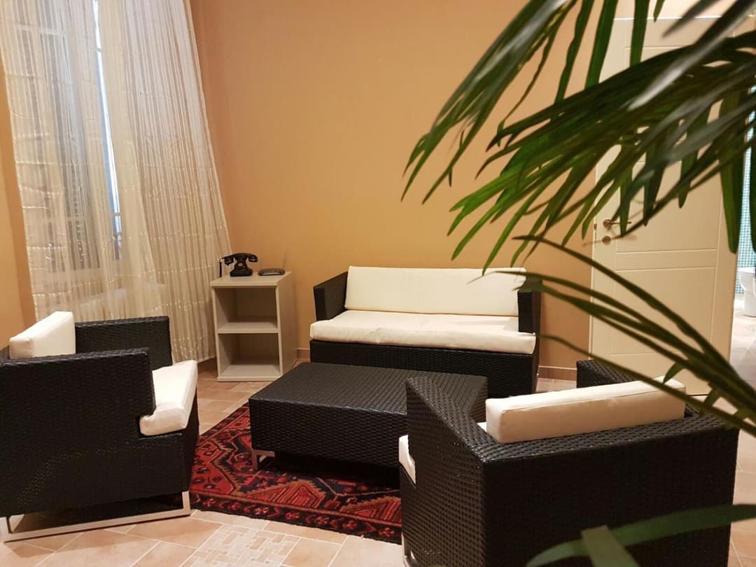 Perla Nera Guesthouse — photo 1 of 17